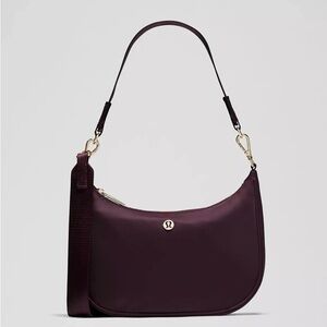 lululemon Black Plum City Essentials Small Shoulder Bag 3L